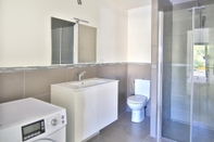 In-room Bathroom Aparthotel Rigaud By Altissimo - Studio 128