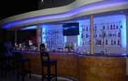 Bar, Kafe dan Lounge 7 Enjoy Your Stay With us at Le Mirage New Tiran Naama Bay