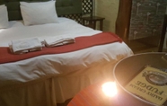 ห้องนอน 7 Since 2006 African Silhouette Offers Safe, Tranquil and Highly Recommended Stays