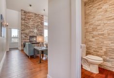 Toilet Kamar 6 Desert Vista