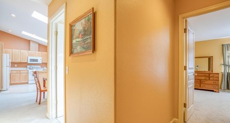 Lobi 2 Baltimore Cottage