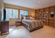 Bilik Tidur 6 Bunker Lane 26