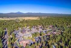 Tempat Tarikan Berdekatan 2 Bunker Lane 26