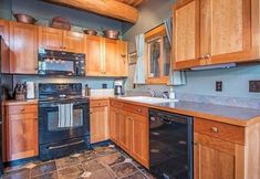 Kamar Tidur 3 Dragonfly Cabin