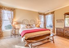 Bedroom 2 Peaceful in the Parks