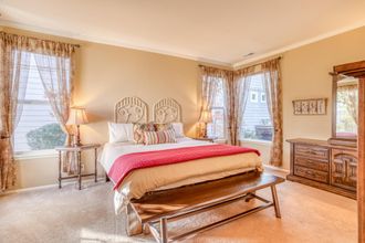 Bedroom 4 Peaceful in the Parks