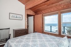 卧室 Above The Beach