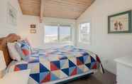 Kamar Tidur 7 Breakers Beach House #11