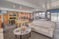 Lobi Crow's Coastal Cottage