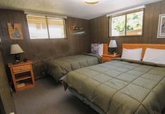 침실 2 The Crabbing Cabin