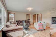 Ruang Umum Manzanita Jewel MCA 619