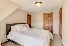 Bedroom 3 Manzanita Jewel MCA 619