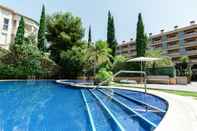 Swimming Pool Gastro Group Hotel