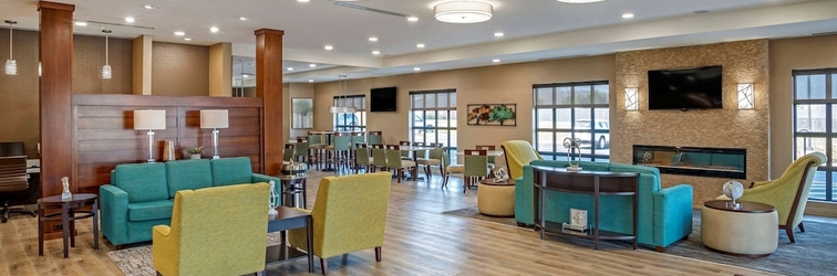 Lobby Comfort Inn & Suites Harrisonburg