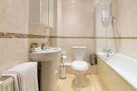 In-room Bathroom Velvet 1-bedroom Apartment With Balcony, Hoddesdon