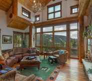 Lobby 2 227 North Fork Road by Summit County Mountain Retreats