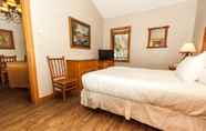 Bedroom 7 Arapahoe Lodge #8102 by Summit County Mountain Retreats