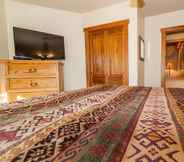 Bedroom 6 Red Hawk Lodge by Summit County Mountain Retreats