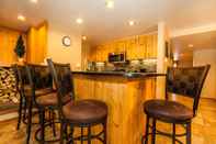 Bar, Cafe and Lounge Decatur #1786 by Summit County Mountain Retreats