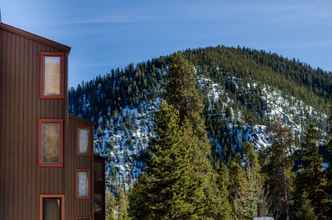 Exterior 4 Lodgepole by Summit County Mountain Retreats