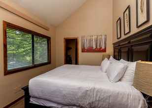 Bedroom 4 Keystone Gulch #1223 by Summit County Mountain Retreats