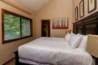 Bedroom Keystone Gulch #1223 by Summit County Mountain Retreats