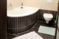 In-room Bathroom DESIGNER FLAT in CITY CENTER with SAUNA