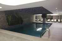 Swimming Pool Grand Residence by NewInn