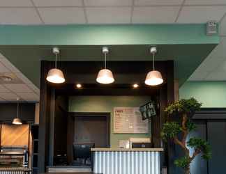 Lobi 2 B&B Hotel Poitiers Aeroport