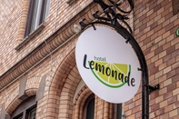 Luar Bangunan Hotel Lemonade