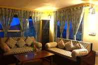 Lobby Country Holidays Himalayan View Cottages Mukteshwar
