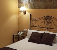 Bedroom 7 Hotel Ripoll