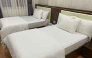 Kamar Tidur 5 The Moon Hotel 2