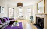 พื้นที่สาธารณะ 6 Chelsea - Sloane Avenue apartments by Flying Butler