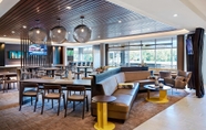 Restoran 5 SpringHill Suites by Marriott Columbus Dublin