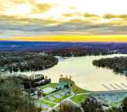 Tempat Tarikan Berdekatan 3 Crown Resorts at Wolf Run