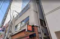 ภายนอกอาคาร The Terrace Hostel Shinbashi