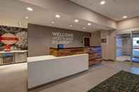 Lobby Hampton Inn by Hilton Brockville