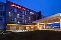 Exterior Hampton Inn by Hilton Brockville