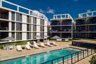 Kolam Renang NEW Luxurious Condo/inlet & Ocean Views 106 Inlet Way Unit 103 - Palm Beach Shores