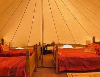 Kamar Tidur 2 Anna-may Luxury Tent - Two Doubles