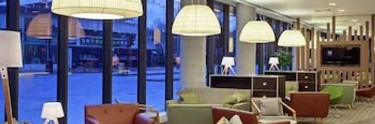 Lobi Hampton by Hilton Stuttgart City Centre