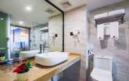 In-room Bathroom 5 Hetai Shilo Hotel Shenzhen