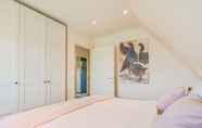 Bedroom 7 Chic Villa in Comines-warneton With Garden