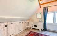 Kamar Tidur 4 Relaxing Holiday Home in Hellendoorn With Garden