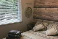 Bedroom Glan Gwna Holiday Park 2 Bedroom Cabin. Snowdonia