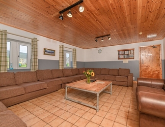 Lobby 2 Oldschool Bunkhouse -yorkshire Dales National Park