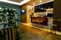 Bar, Cafe and Lounge Grand View Hotel & Suites Copou