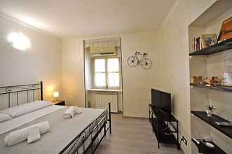 Bilik Tidur 4 Cozy studio in Turin city center