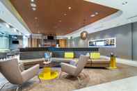 บาร์ คาเฟ่ และเลานจ์ SpringHill Suites by Marriott Charleston Airport & Convention Center